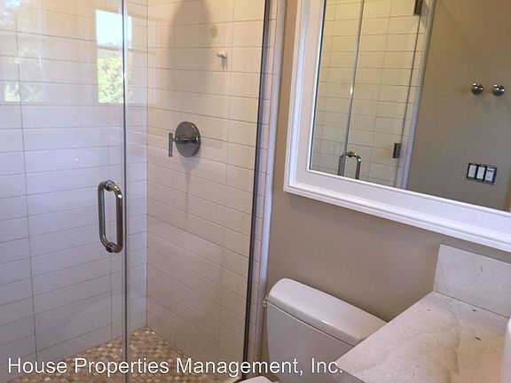 3rd image of 23 Tamalpais Commons Ln