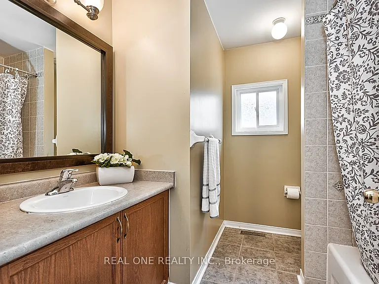 5881 Blue Spruce Ave — Photo 21