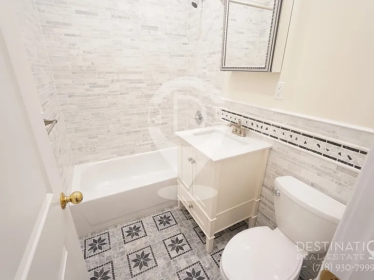 738 Decatur St #3F — Photo 4