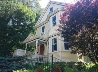 75 Weld Hill St, Jamaica Plain, MA 02130