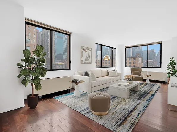 350 W 50th St APT 15B, New York, NY 10019