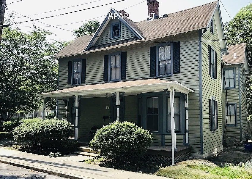 1st image of 114 Parsons St #A