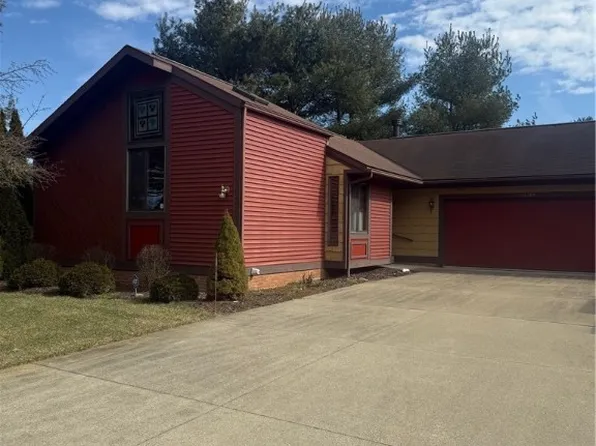 9636 Wilkshire Blvd NE, Bolivar, OH 44612