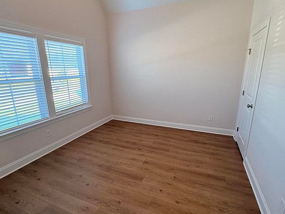 3rd image of 437 Granard Street