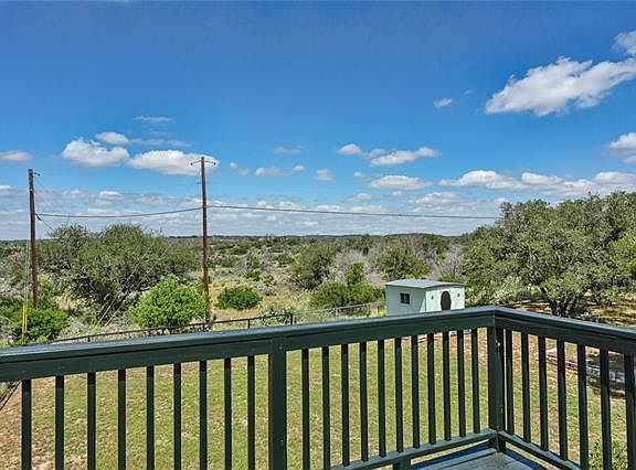 4th image of 744 Jim Bowie Dr
