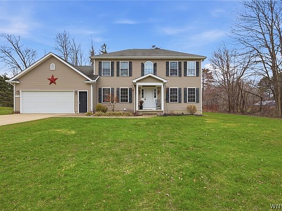 4th image of 119 North Ln