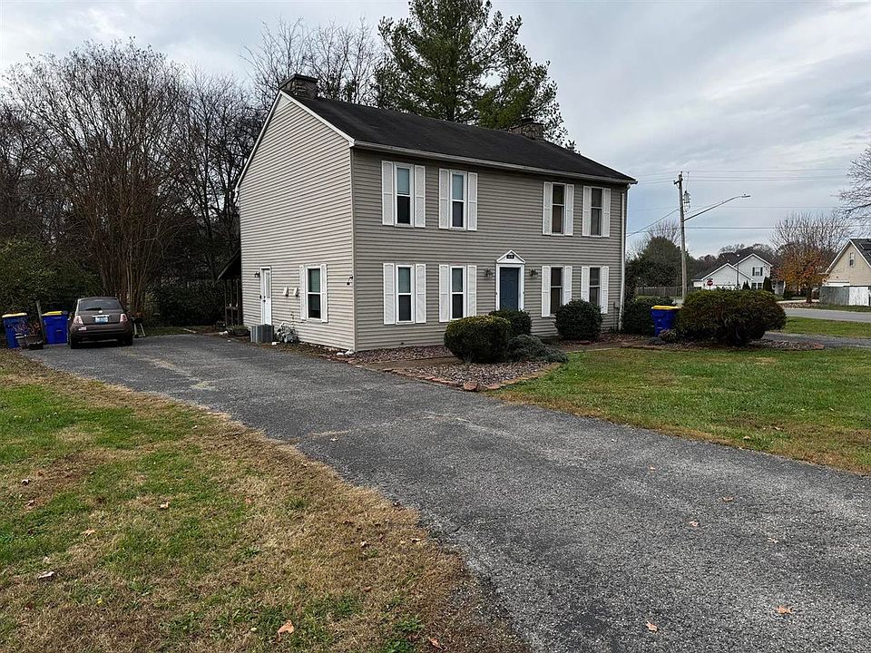 2nd image of 679 Shawnee Way
