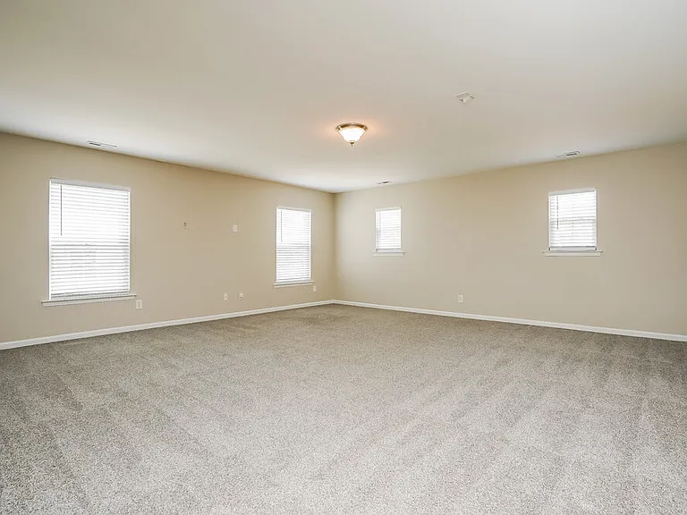 304 Edgecroft Way — Photo 10