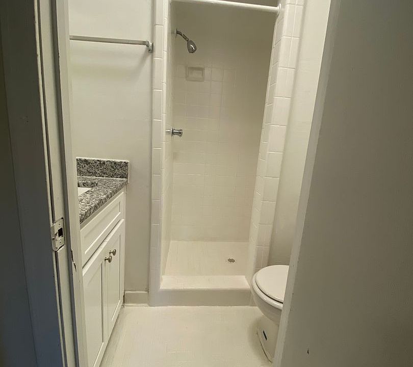 1st image of 100 Bellwood Ave #24