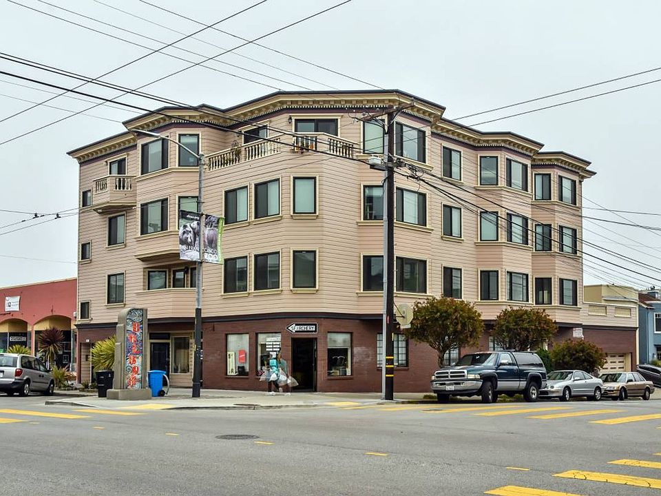 1st image of 700 39th Ave APT 401