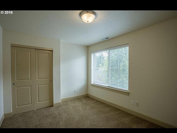 3rd image of 5603 NE 49th St