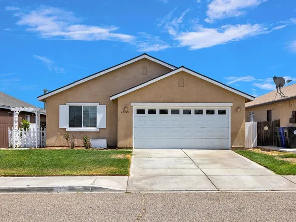 13523 Merry Oaks St, Victorville, CA 92392