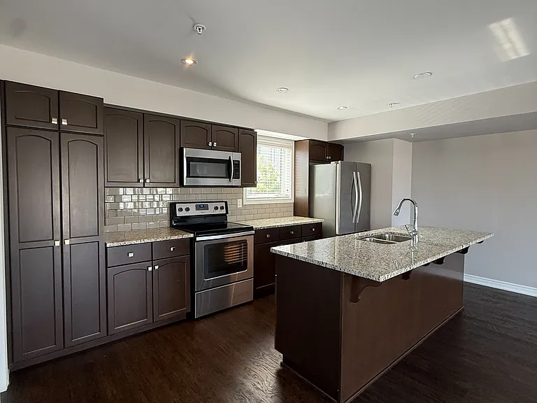 53 Oliver Ln — Photo 19
