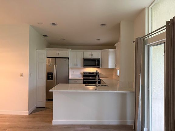 5th image of 11698 Timbers Way