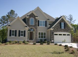 1442 Vergeland Dr, Hope Mills, NC 28348