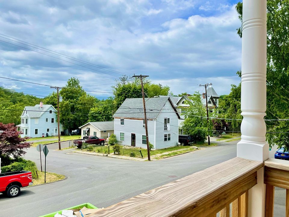 92 Broad St Catskill, NY, 12414 Apartments for Rent Zillow