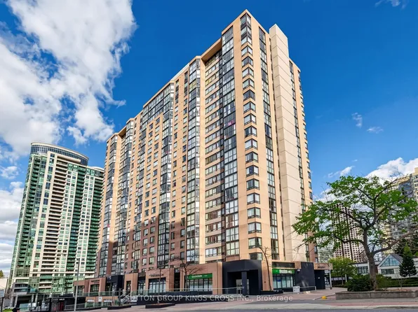 265 Enfield Pl #706, Mississauga, ON L5B 3Y7