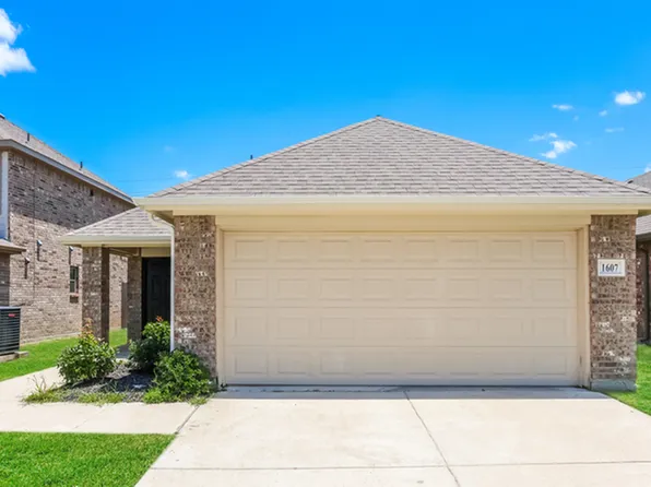1607 Mark Ln, Ennis, TX 75119