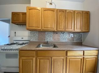 31-11 32nd St #20A, Astoria, NY 11106