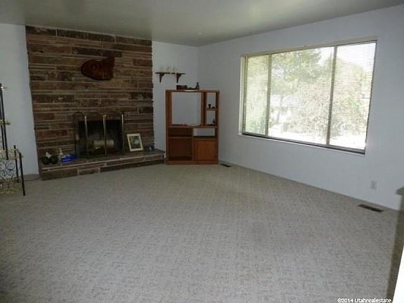 4th image of 5550 S Danube Dr
