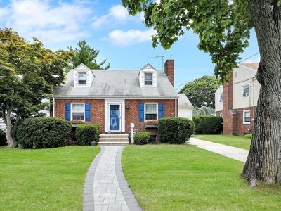 69 Hart Street, Lynbrook, NY, 11563