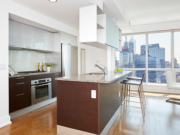 2nd image of 350 W 42nd St APT 54G