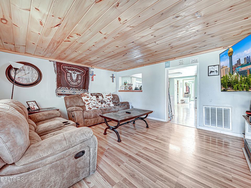 10717 Dogwood Rd, Knoxville, TN 37931 Zillow