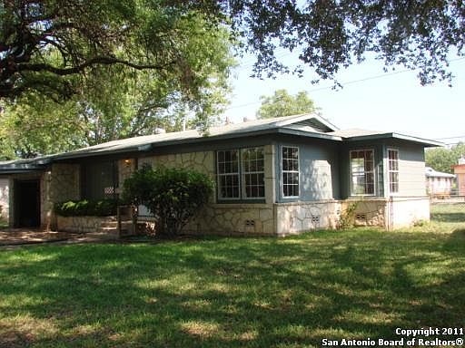 1st image of 307 Latch Dr