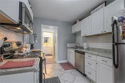 2541 Cherry St #1S — Photo 12