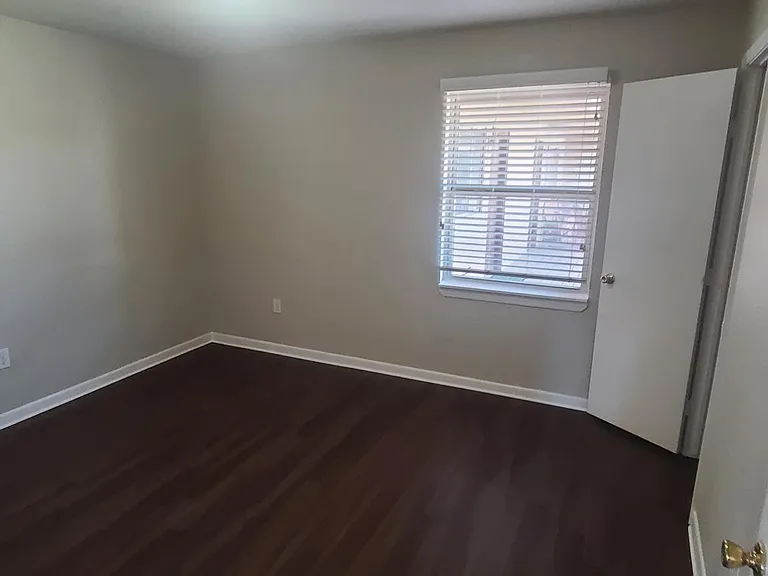 3419 Matilda St — Photo 9