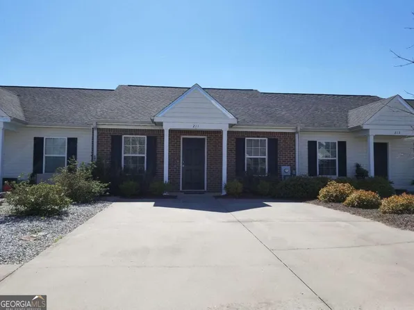 211 Sunview Dr, Statesboro, GA 30458