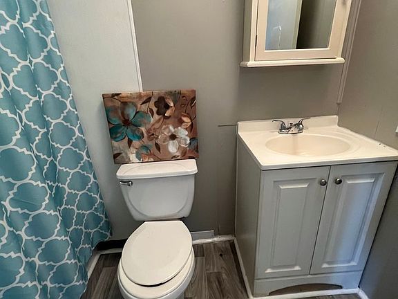 3rd image of 320 Osceola St APT 2