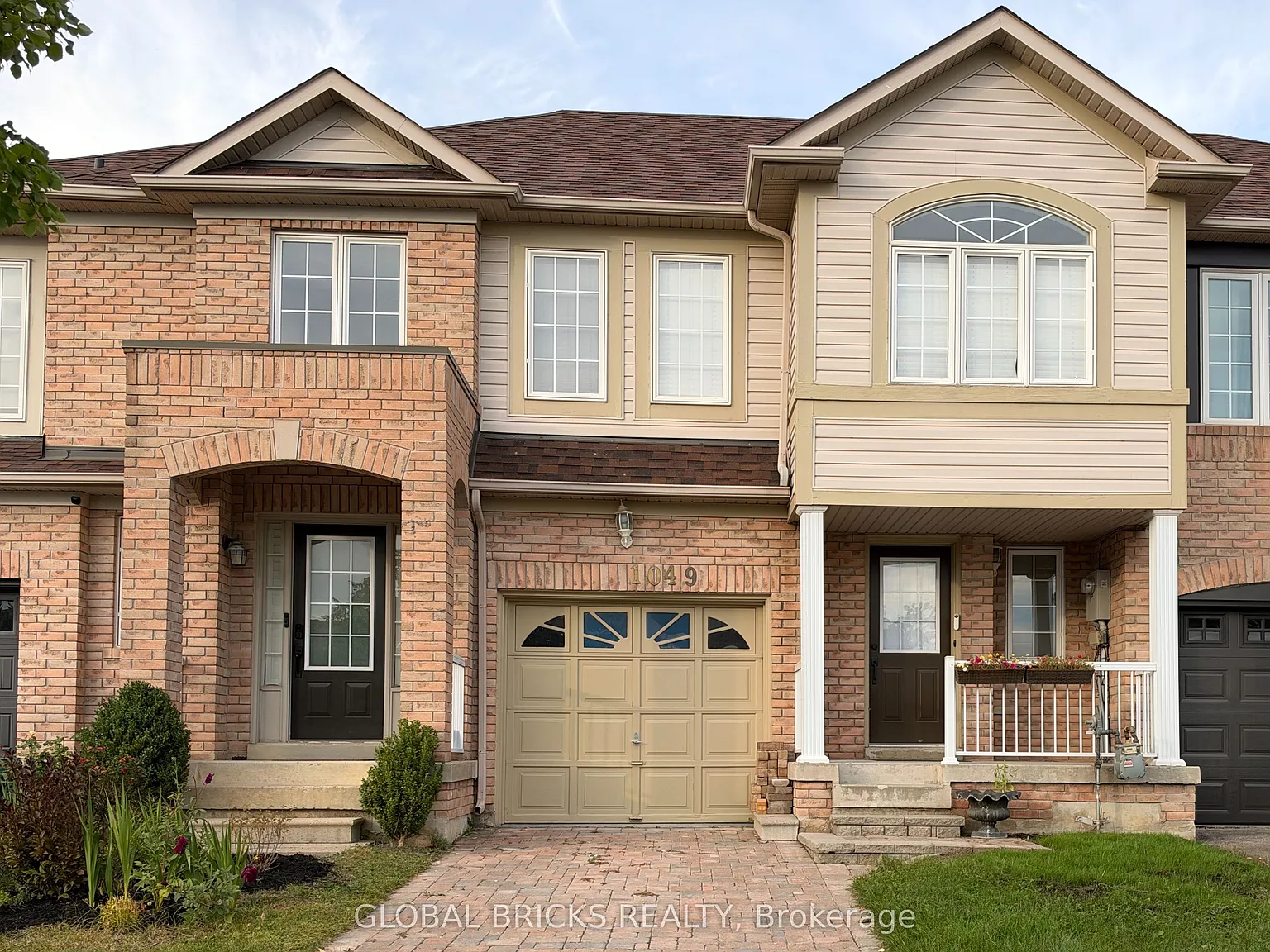 3 bed, $3,250 — Photo 1