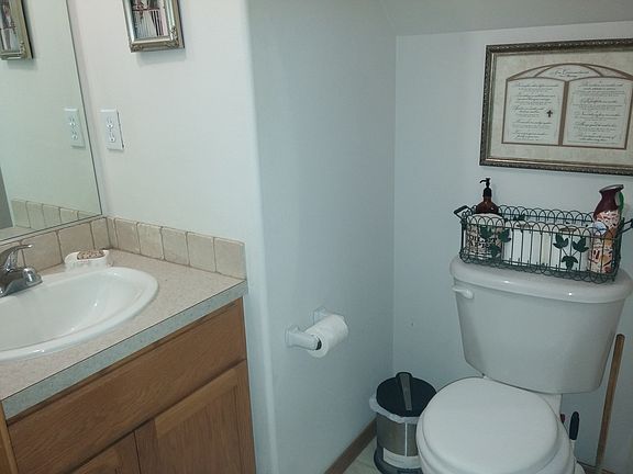 Bathroom Downstairs