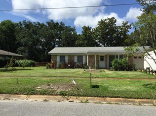 329 Parkway Pl SW, Fort Walton Beach, FL 32548