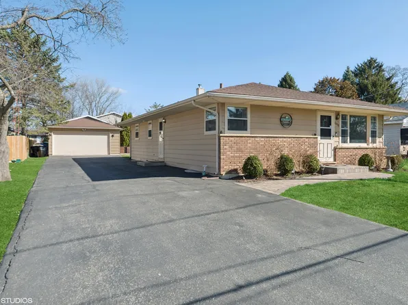 10158 W Chaney Ave, Beach Park, IL 60099