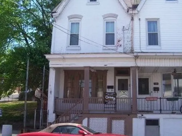 1207 W Norwegian St, Pottsville, PA 17901