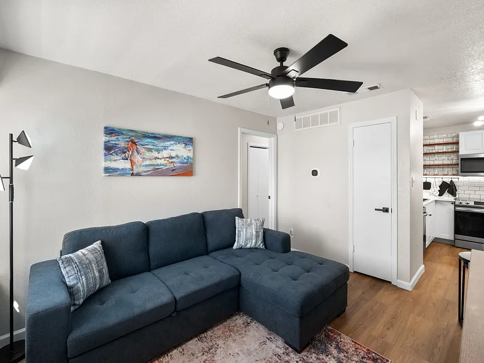 1700 Crest Point Dr #2-ID1301592P