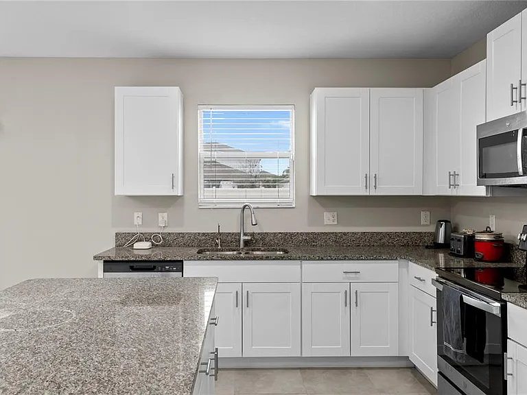 7109 Paradise Island Ct — Photo 20
