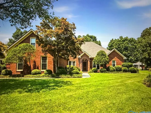2735 Deford Mill Rd SE, Owens Cross Roads, AL 35763