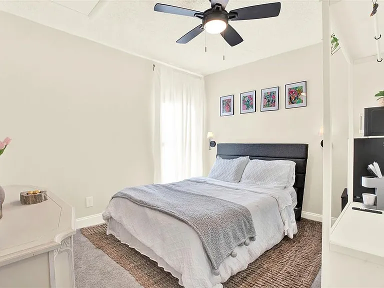 1707 E New Orleans Ave — Photo 14