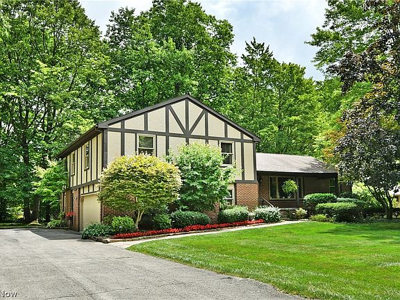 2nd image of 5597 Engleton Ln
