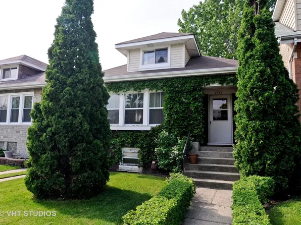 4551 W Wellington Ave, Chicago, IL 60641