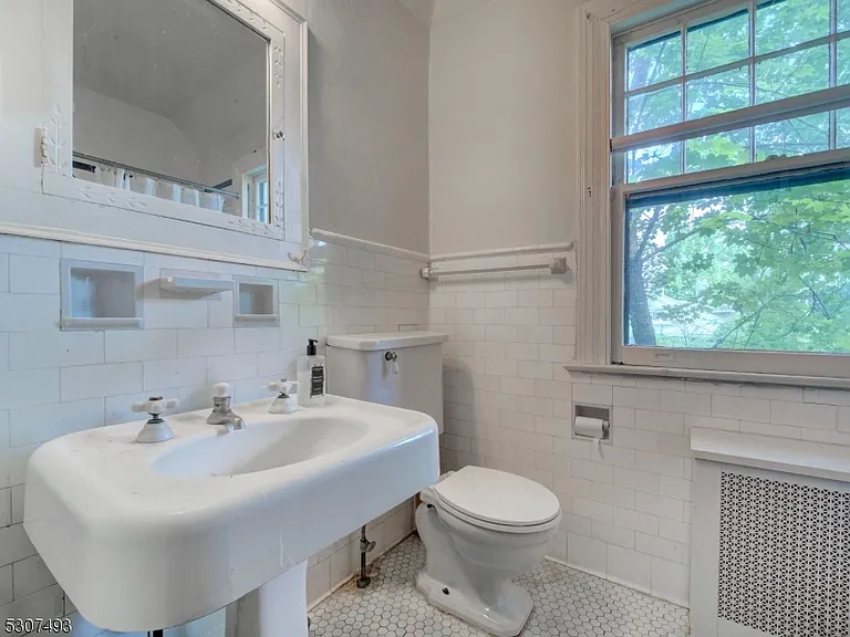 449 Grove St — Photo 17