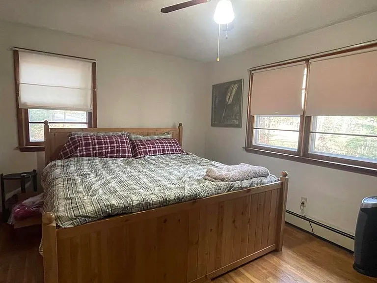 10 Edward Hts — Photo 7