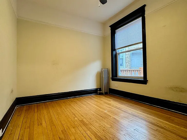 3801 N Lincoln Ave — Photo 7