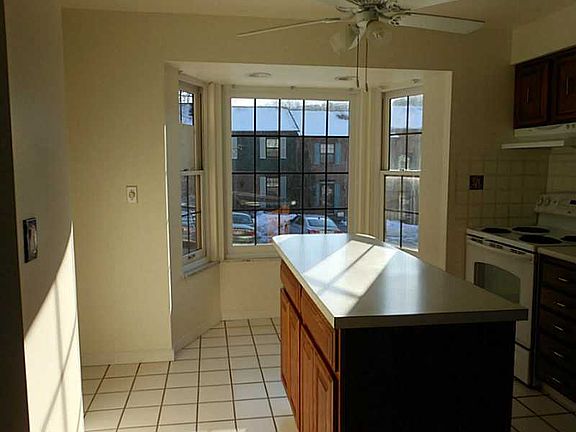 4th image of 227 Rainprint Ln