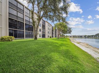 6037 Pointe Regal Cir APT 207, Delray Beach, FL 33484