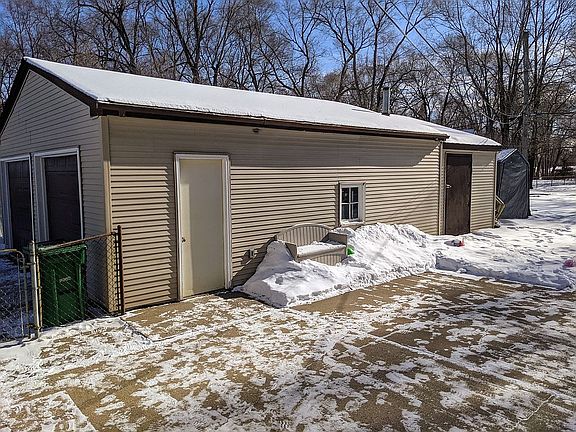 backdoor garage view