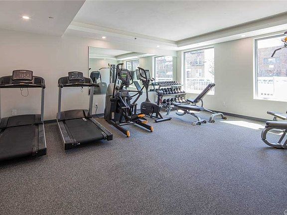 5th image of 14-33 31st Ave #2J